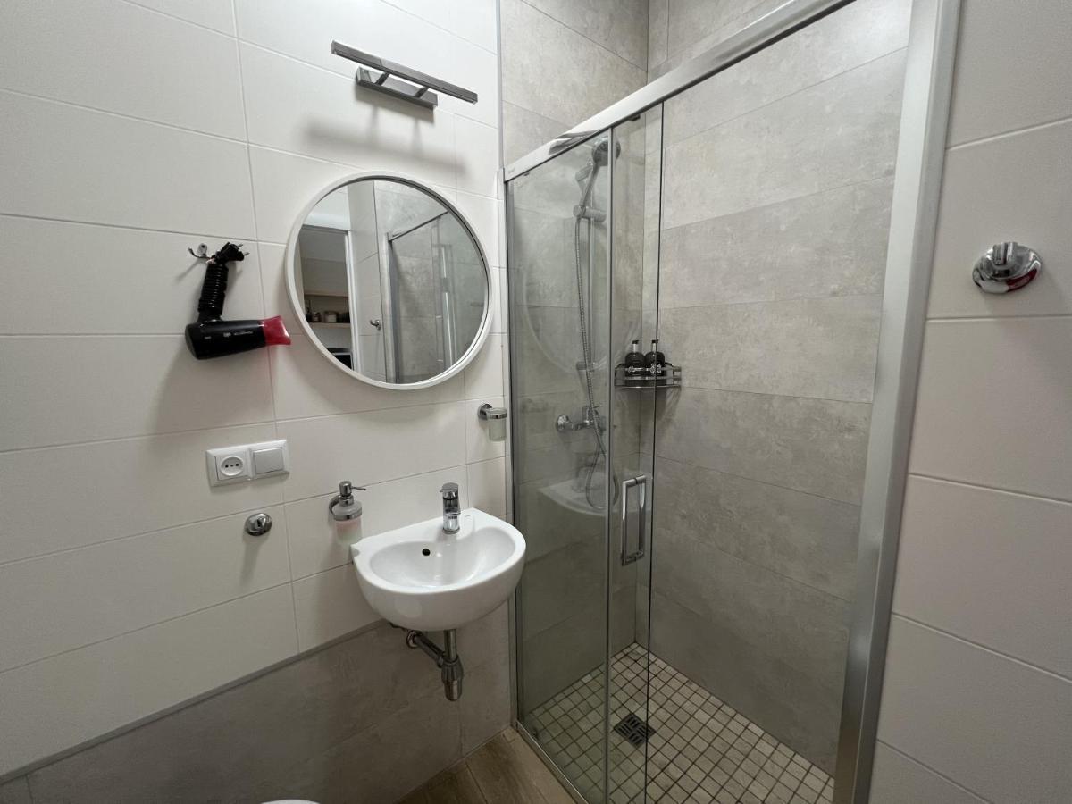 Siesta Apartment On Stefanyka Lviv Kültér fotó